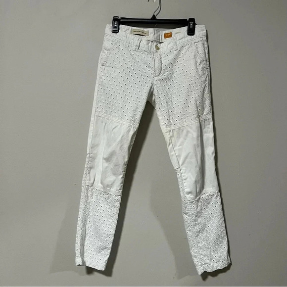 Pilcro & the Letterpress Off White Eyelet Detail Chino Pants Size 26 - Picture 5 of 9